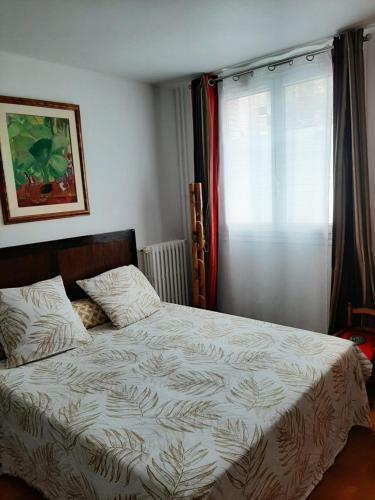 2 Bedrooms Apartment With Parking Paris Neuilly