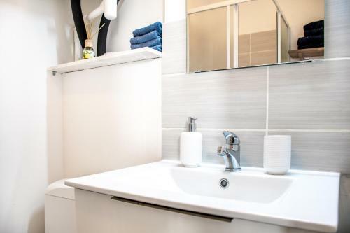 Apartamento Studio Cosy Sur �le De Nantes - Proche Tram 2 Et 3
