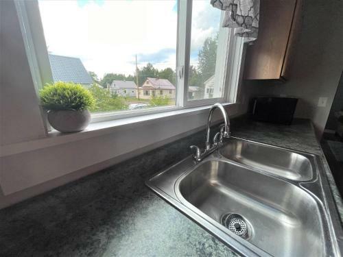 Good Knight Inn - Cozy Home Close To Fun Activities