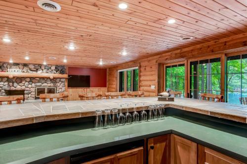 Cranberry Cove Lodge