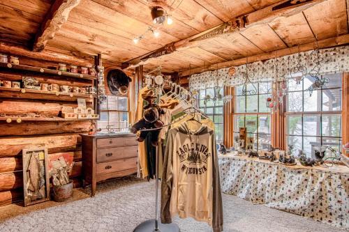 Bed & Breakfast Inn At Pinewood