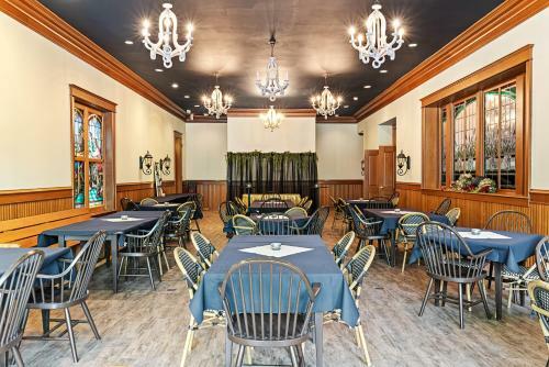 The Audubon Hotel And Event Venue