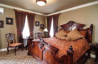 Hotel Nottoway Plantation And Resort