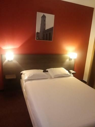 Apartamento Studio Privatif Dans H�tel R�sidence Nimes Gare