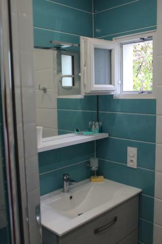 Petit Studio Cypr�s Du Bois