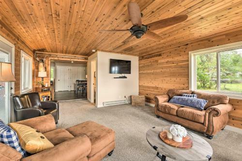 Lakefront Solon Springs Cabin With Private Dock!