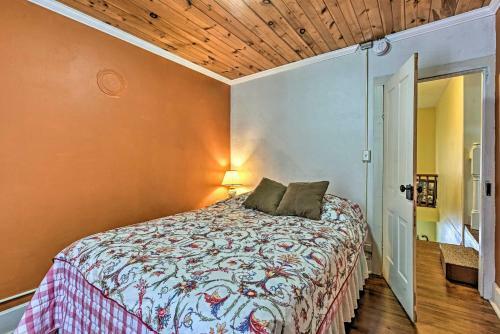 Historic Getaway With Backyard And Lake Pepin Views!