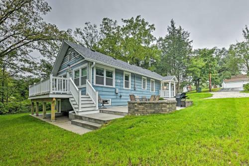 Updated Twin Lakes Cottage, Walk To Lake Mary