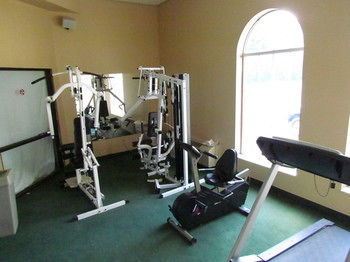 Hotel The Armada Inn & Suites Glendale Heights