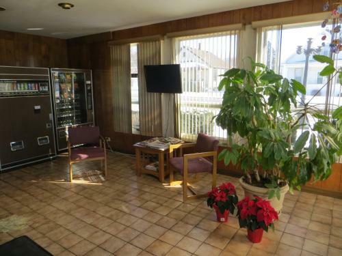 Daniels Motel