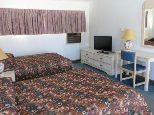 Daniels Motel