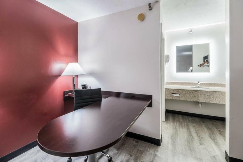 Motel Red Roof Inn Cadiz