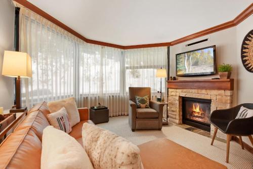Resort At Squaw Creek #241