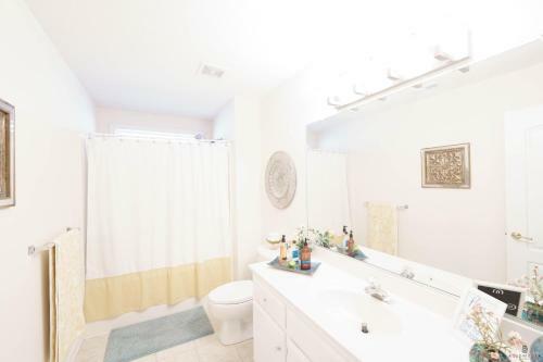 Grandview Waterfront Lux Manor