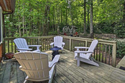 Cabin Hideaway With Fire Pit - 20 Mi To Floyd!