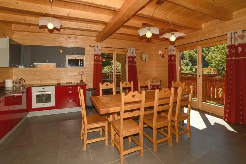 Chalet De Pont Peyron G�te De L'ours