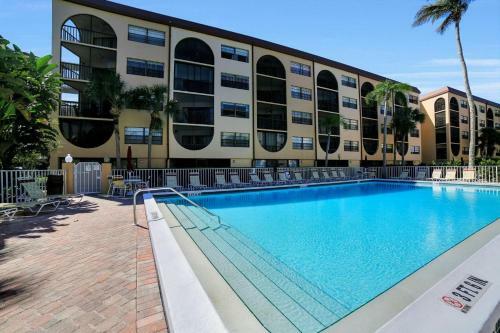 Apartamento Anglers Cove D-508