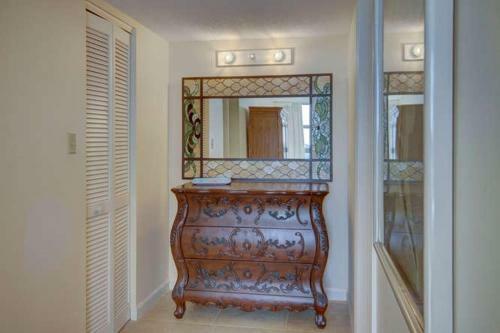 Apartamento Rs 906 - Royal Seafarer Condo