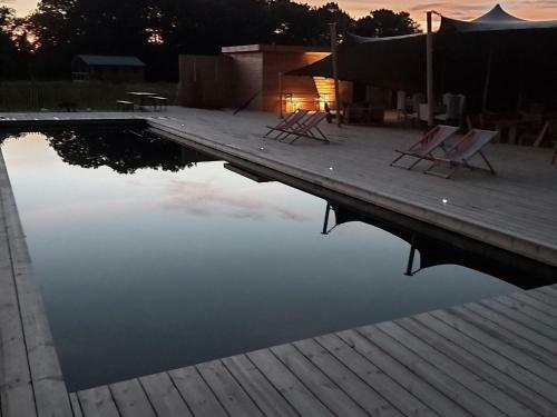 Comfortable Bungalow In Ploemel With Private Terrace