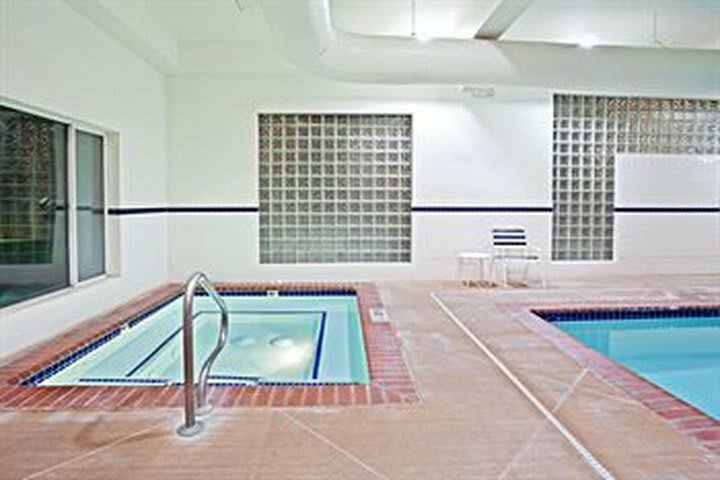 Holiday Inn Express Hotel & Suites Idaho Falls