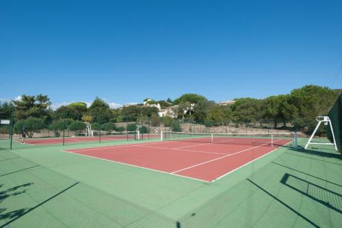 Hotel H�tel Marina Di Santa Giulia