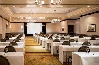 Hotel Sheraton Suites Wilmington Downtown
