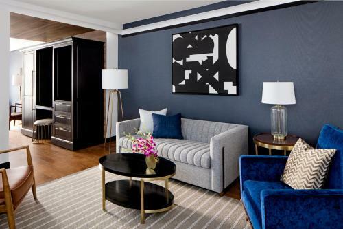 St. Gregory Luxury Hotel & Suites