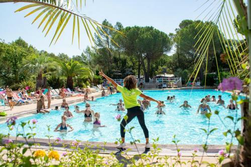 Joycasa Camping Le� Suves