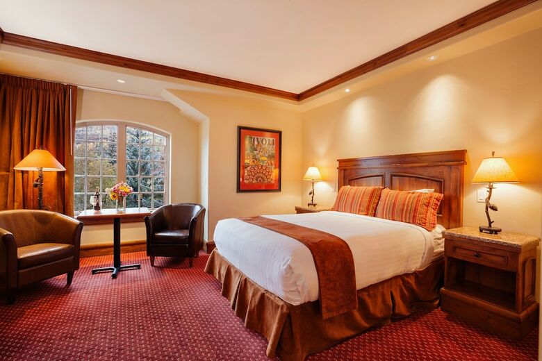 Hotel Tivoli Lodge