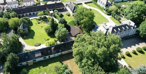 La Cour D'hortense - Caravane Vintage