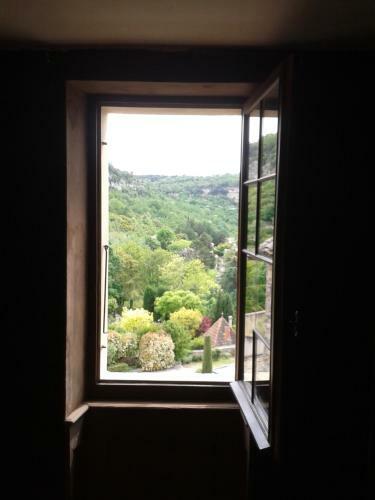 Hostal Suite Proven�ale