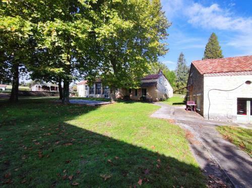 Gite Aux Bonheurs Des �nes