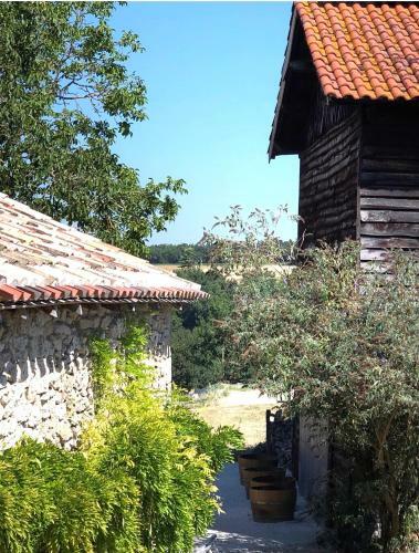 Le G�te De La Maison Des Chats