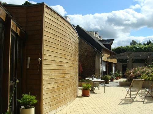 Bed & Breakfast Chambres D'h�tes Dans La Cit� Des Trois Vall�es
