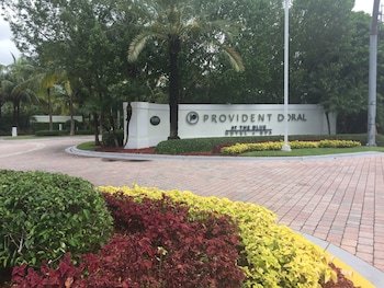 Hotel Provident Doral At The Blue