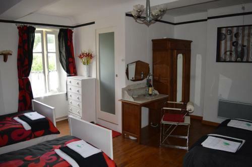 Le Pont De La Pierre Vintage B&B