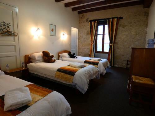 Bed & Breakfast Chateau Des Mautors