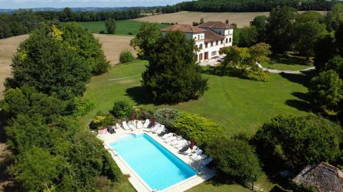 Bed & Breakfast Chateau Des Mautors