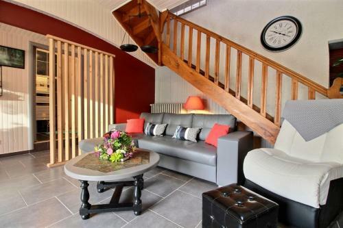Maison Au Calme Dans Un Endroit De Verdure