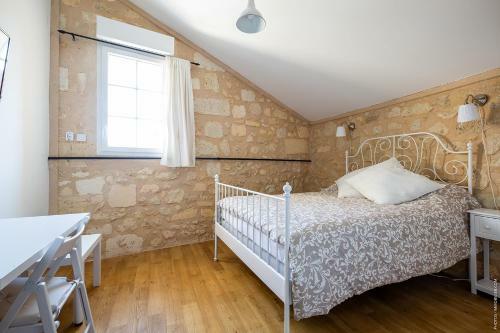 Hostal Domaine Du Chauvet