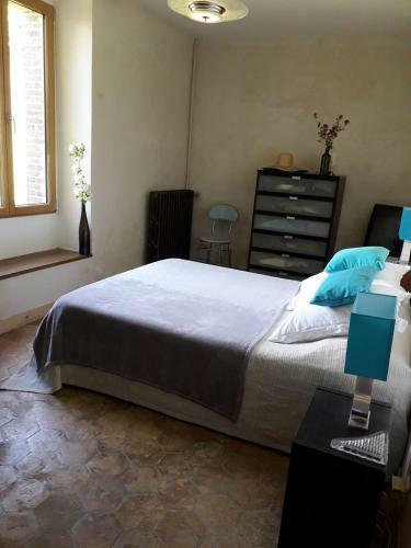 Hostal Le Perche C�ronnais