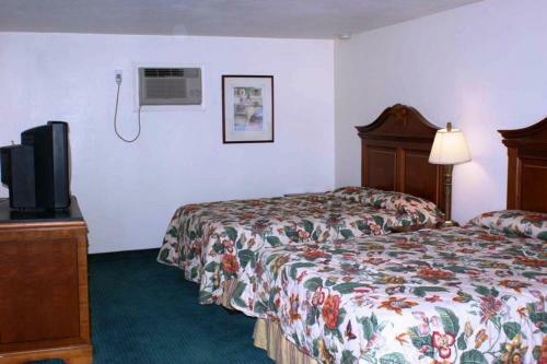 Motel Hwy Express Inn And Suites