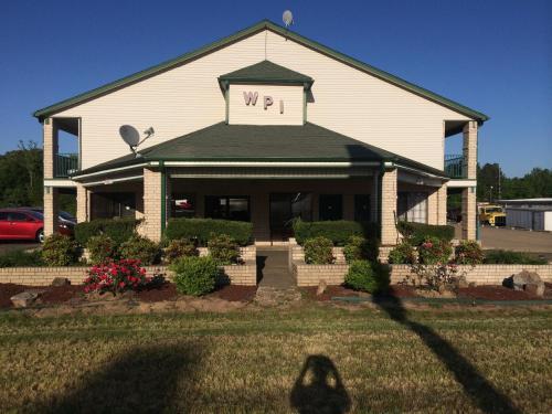 Motel Western Plaza Inn
