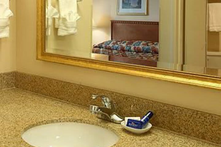 Baymont Inn & Suites Hot Springs