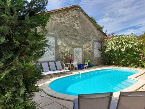 Le G�te De Sainte Vali�re Piscine Et Spa