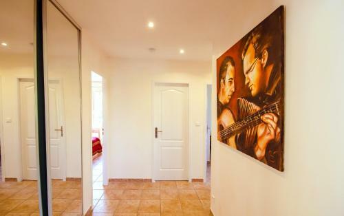 Grande Villa R�cente � Sainte Maxime - Golfe De Saint Tropez