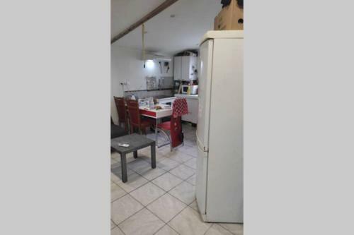 Apartamento Agr�able Studio Avec Jardin Au Centre Ville