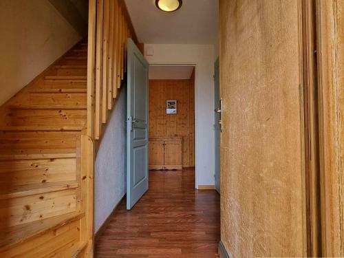 Chalet Le D�voluy, 3 Pi�ces, 6 Personnes - Fr-1-525-194