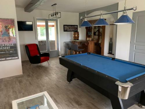 Bed & Breakfast Maison Piscine Et Jacuzzi