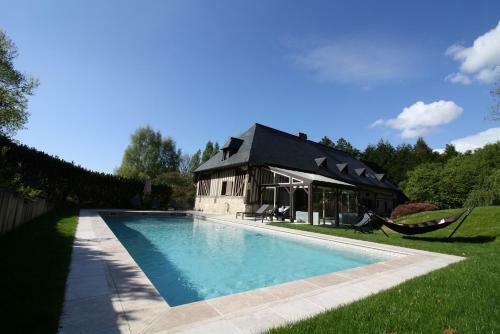 Maison Normande De Caract�re A Colombages
